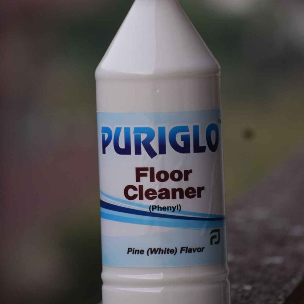 White Phenyl